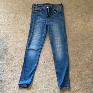 Comfy American eagle high rise skinny jeans